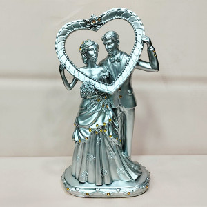 Exclusive Decorative Showpiece